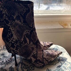Zara Brown Snakeskin Heeled Boots